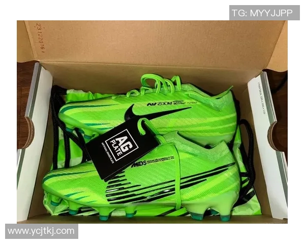 探索C罗同款足球鞋的魅力与性能,助你在球场上尽显风采